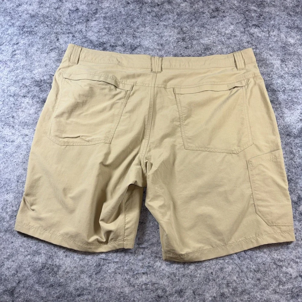 Simms Fishing Superlight Shorts Men's 40‎ Cork Tan Stretch Waist Golf UPF 50